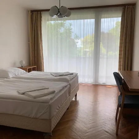 Hotel Riviera Park