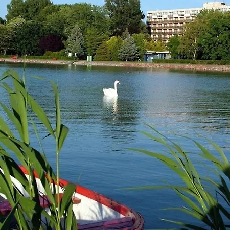 Отель Riviera Park